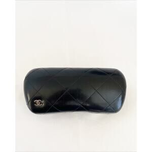 CHANEL Glasses Sunglasses Case Black Quilted Leather Hard Clam Shell CC Logo